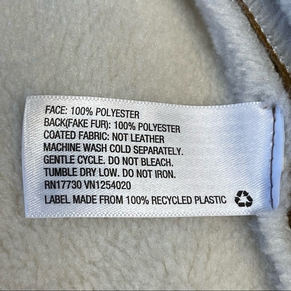 Universal Thread Faux Leather with Sherpa Trim size Medium - Picture 10 of 10